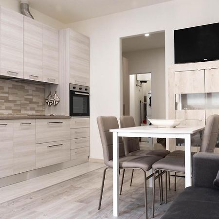 Caus Relax Appartement Oristano Buitenkant foto