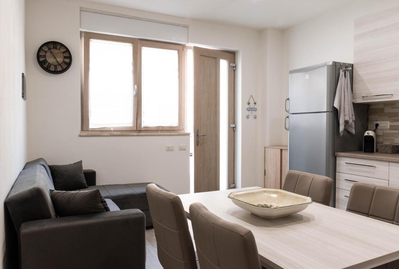 Caus Relax Appartement Oristano Buitenkant foto